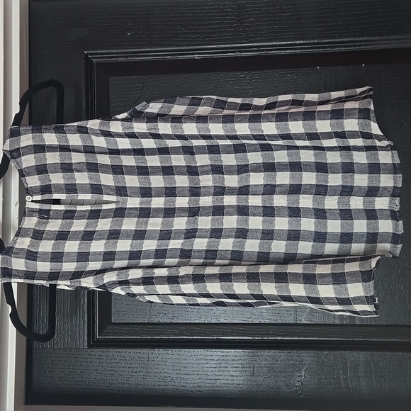 Cloth & Stone Anthropologie Navy and White Gingham Sleeveless Blouse - Picture 8 of 15